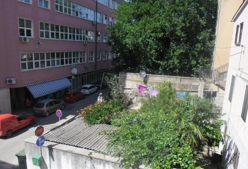 Fotos del hotel City Point Rooms & More:  3