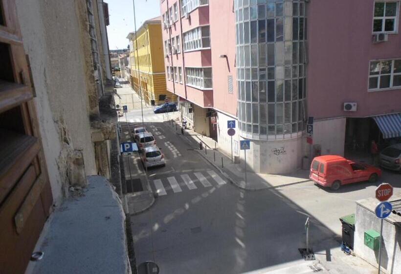 Fotos del hotel City Point Rooms & More:  13