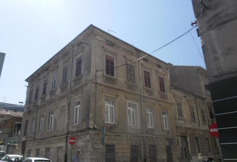 Fotos del hotel City Point Rooms & More:  10