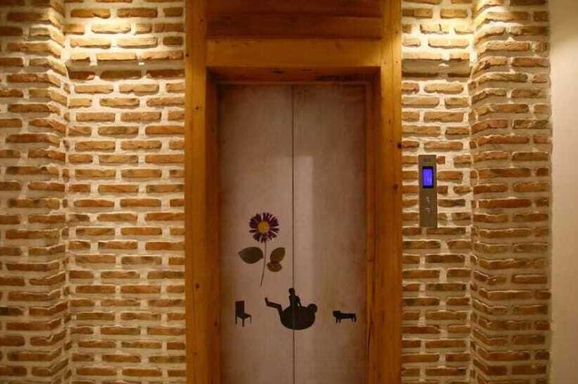 Fotos del hotel Zuo You Ke  Bell & Drum Tower:  2