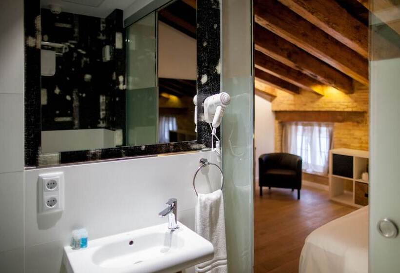 Fotos del hotel Host & Home:  23