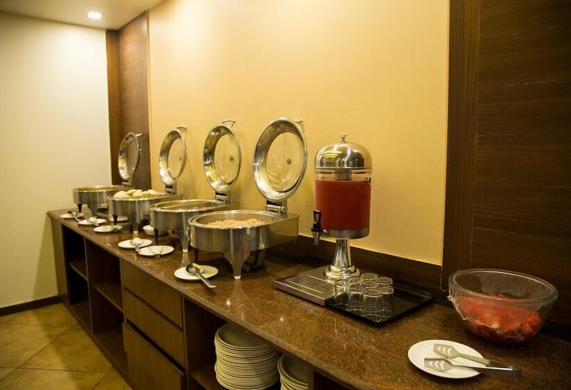 Fotos del hotel Eclat Suites Mint Gomti Nagar:  20