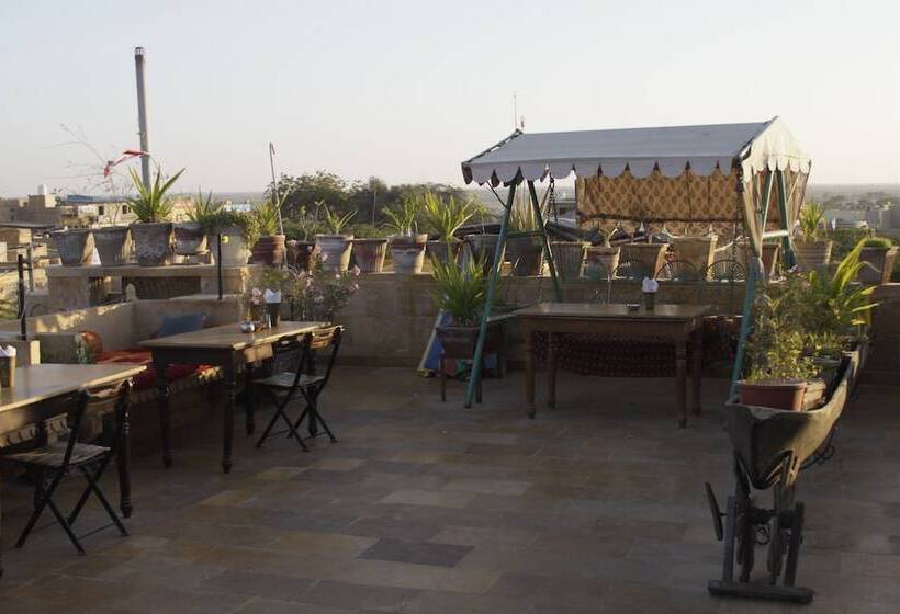 Fotos del hotel Shahi Palace:  12