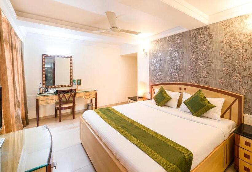 Fotos del hotel Treebo Trend Paradise:  17