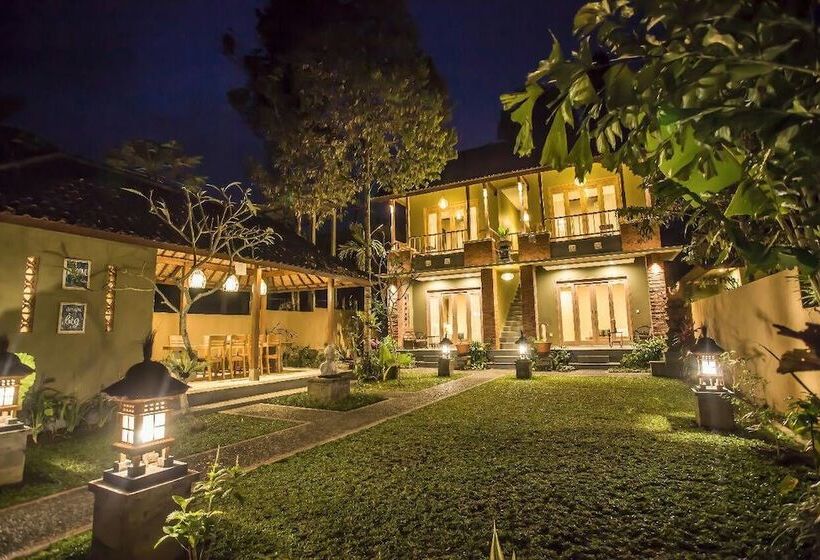 Tuga Guest House Ubud