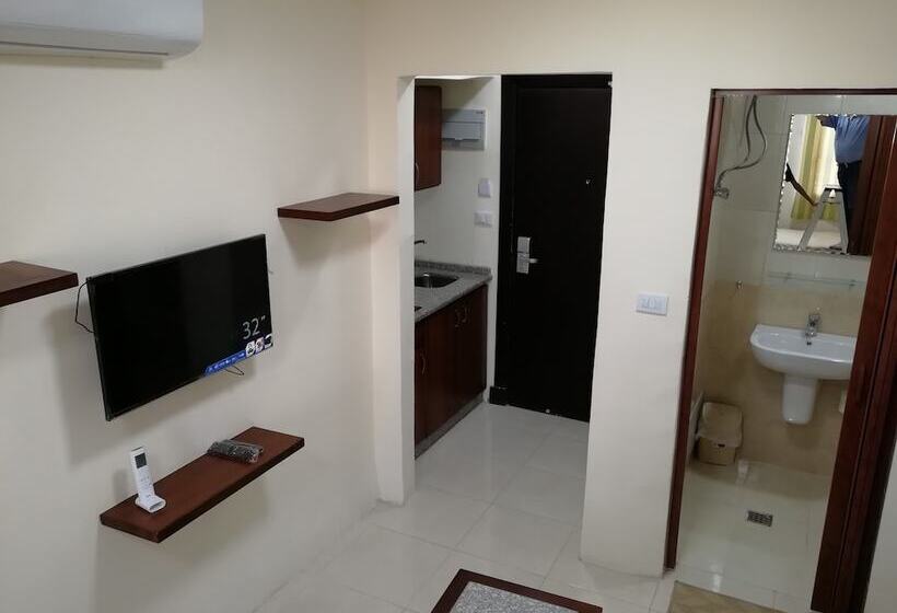 Fotos del hotel Badan Suites:  13