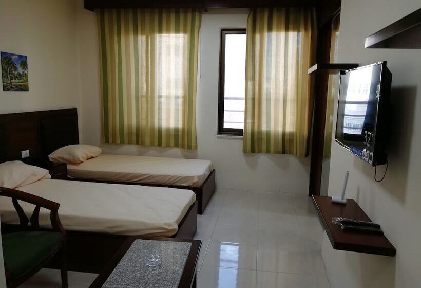 Fotos del hotel Badan Suites:  12