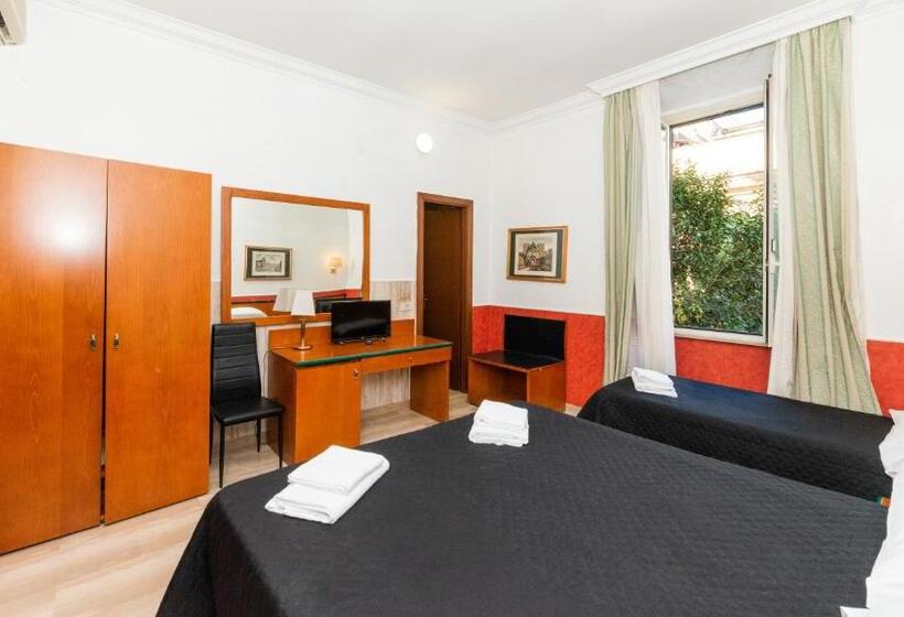 Fotos del hotel Center 2:  25