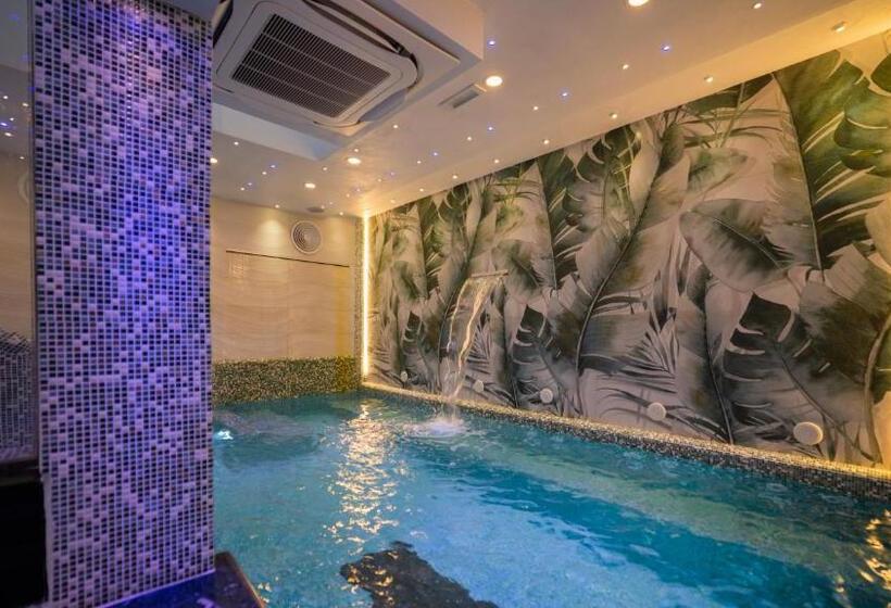 Fotos del hotel Center 2:  2