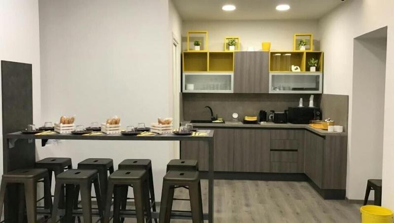 Fotos del hotel Sensation House:  6