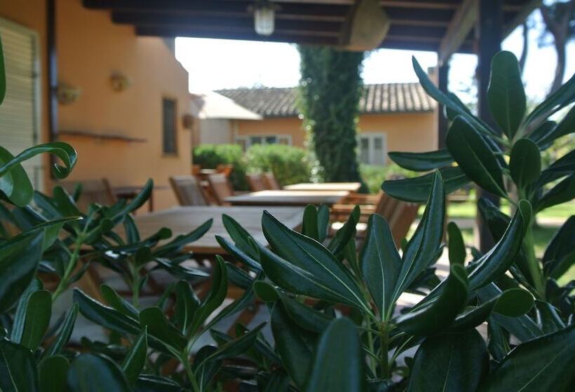 Fotos del hotel Villa Carlotta Resort:  2