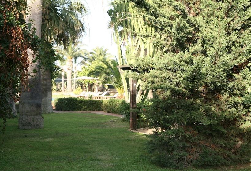 Fotos del hotel Villa Carlotta Resort:  10