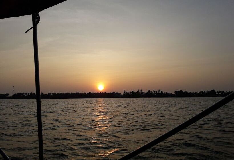 Fotos del hotel Nico Lagoon:  13