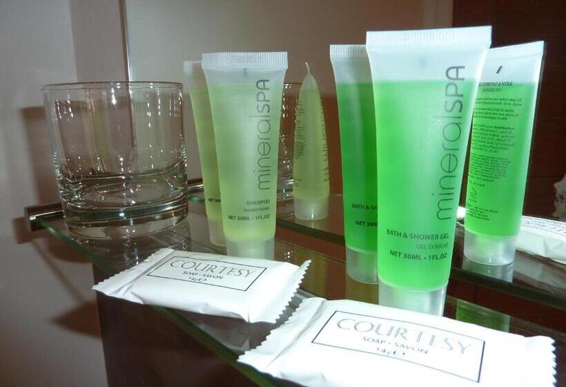 Fotos del hotel Oakwood Farm Mews:  8