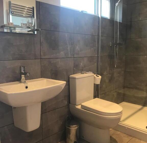 Fotos del hotel Oakwood Farm Mews:  11