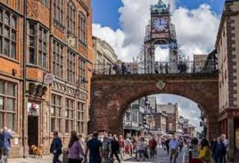 Fotos del hotel Oakwood Farm Mews:  9