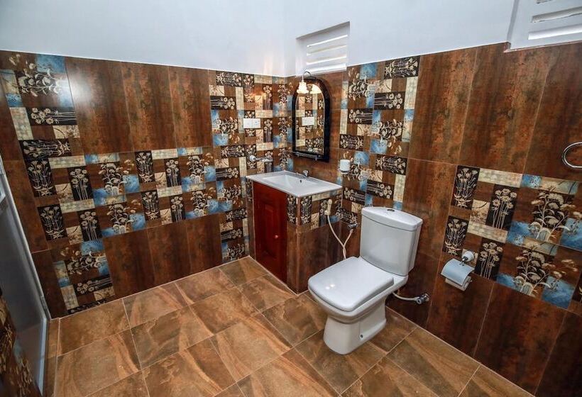 Fotos del hotel La Safari Inn Tissamaharama:  8