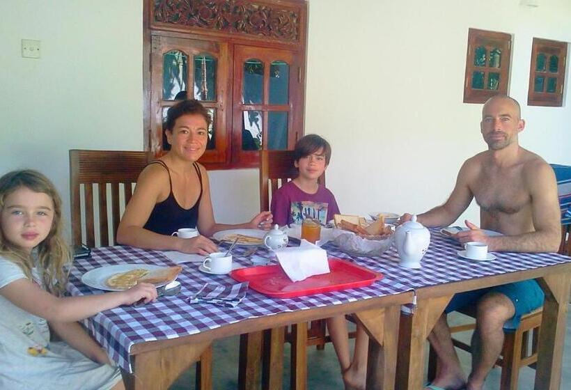 Fotos del hotel Weligama Bay Eco Villa:  25