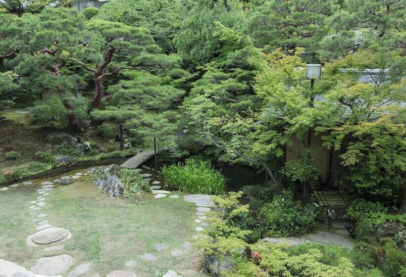 Fotos del hotel Nanzenji Sando Kikusui:  13