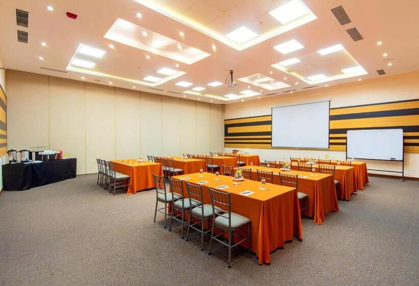 Fotos del hotel Hostería Rincón De Puembo:  18