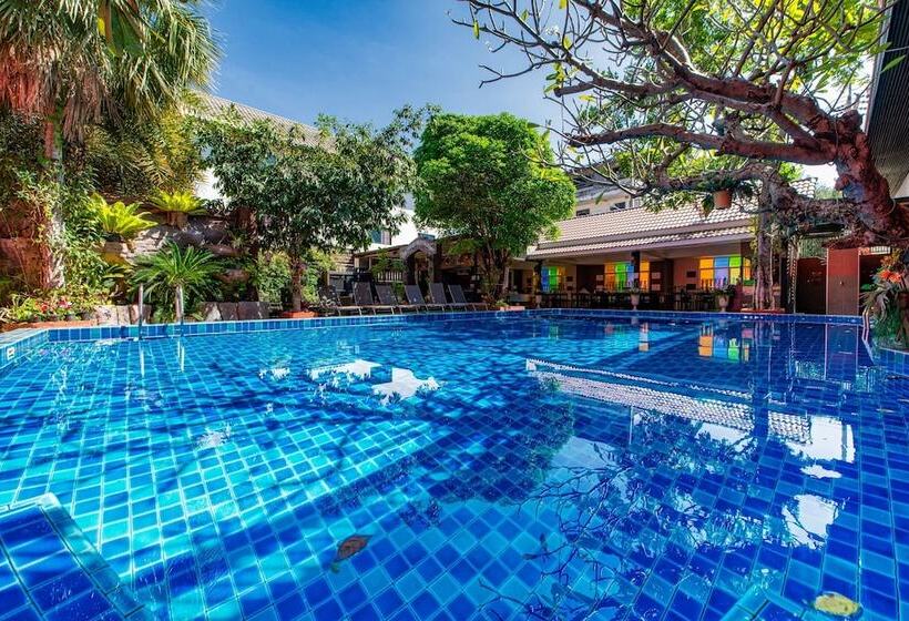 Fotos del hotel The Train Resort & Sauna:  8