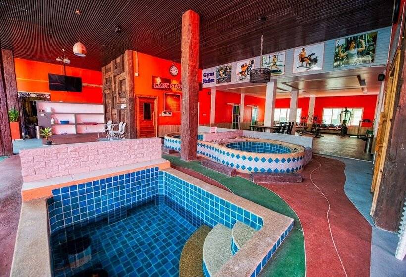 Fotos del hotel The Train Resort & Sauna:  4