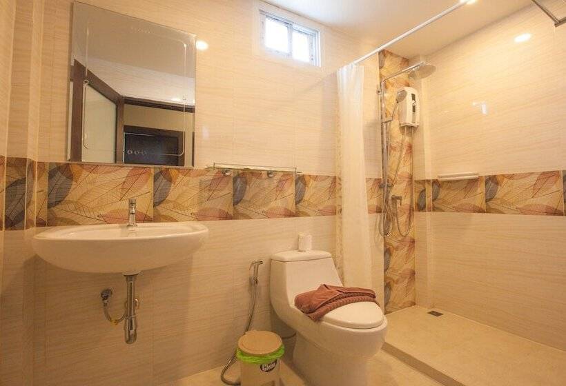 Fotos del hotel The Train Resort & Sauna:  17