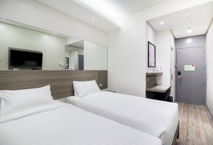 Fotos del hotel Red Planet Aurora Boulevard:  20