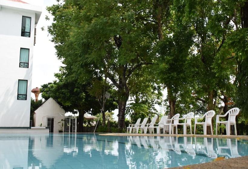 Siam Villa Suite Suvarnabhumi