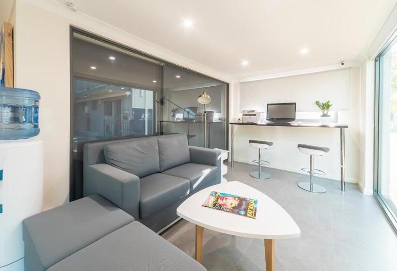 Fotos del hotel Batavia Apartments:  6