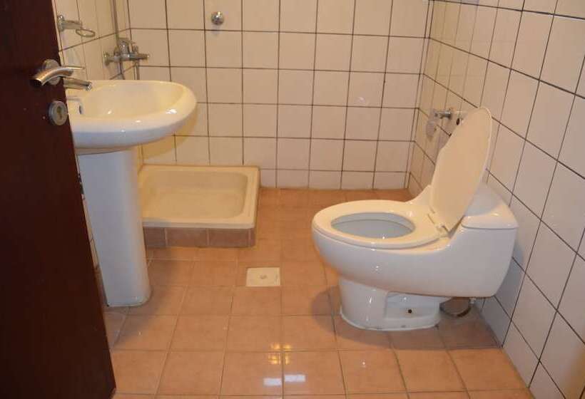 Fotos del hotel Mkani Apartment:  6