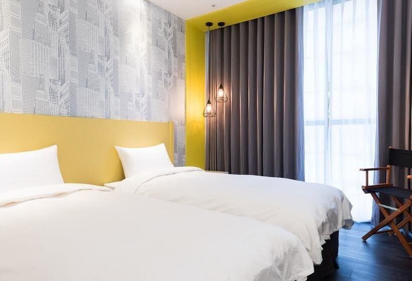 Fotos del hotel Half:  19