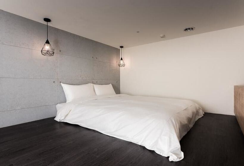 Fotos del hotel Half:  14