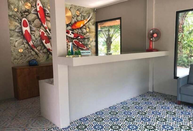 Fotos del hotel Amantra Lake View Resort:  21