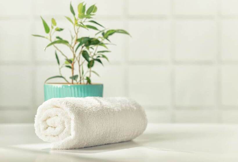 Fotos del hotel Amantra Lake View Resort:  10