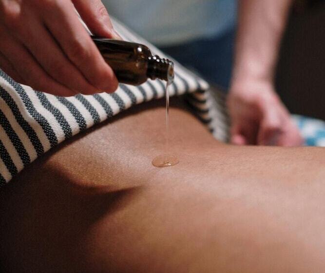 Fotos del hotel Amantra Lake View Resort:  18