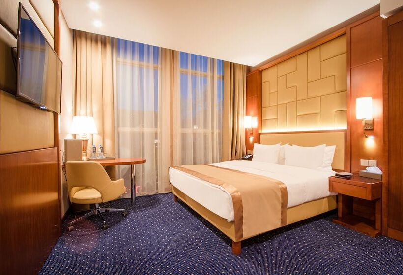 Fotos del hotel New Tiflis:  10