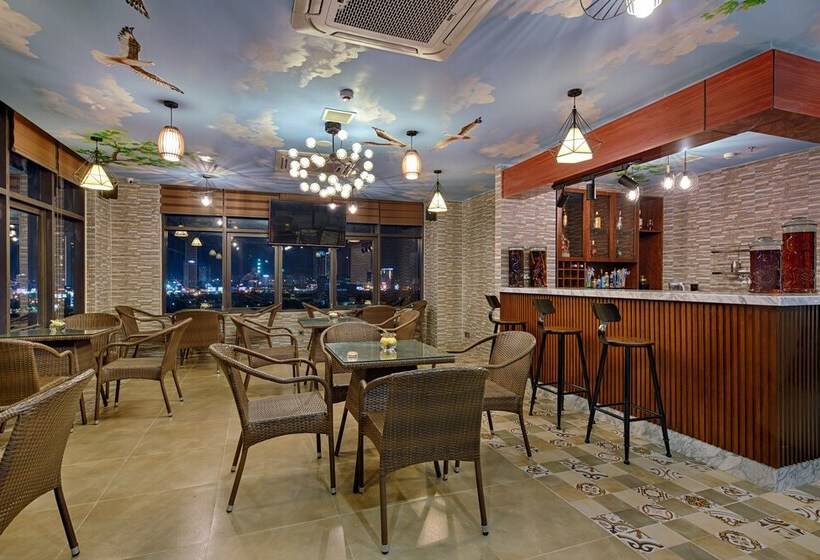 Fotos del hotel Quach Tinh:  4