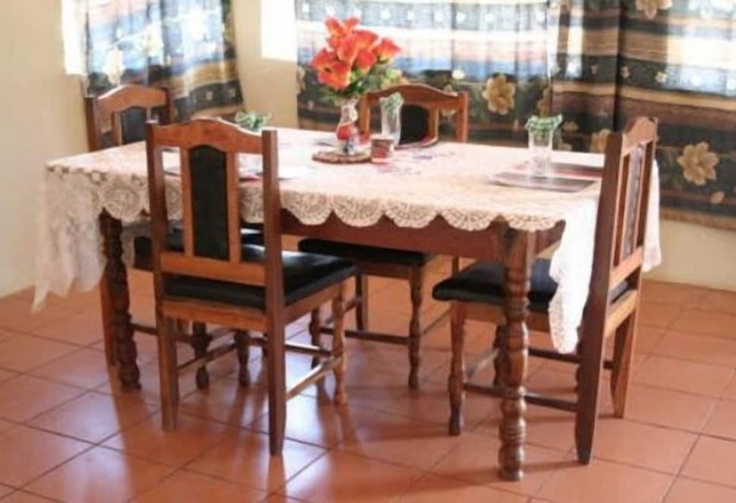 Fotos del hotel Kwesu Guest House:  2