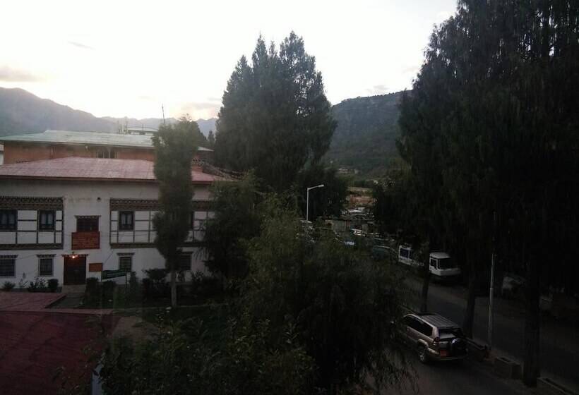 Fotos del hotel Sonam Trophel Inn:  2