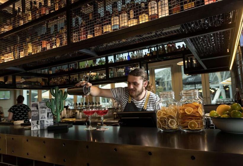 Fotos del hotel Atura Adelaide Airport:  13