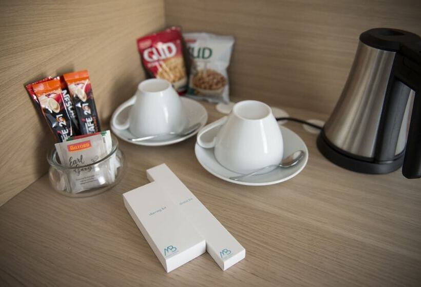 Fotos del hotel City Nest Modern & Cozy Suites:  15