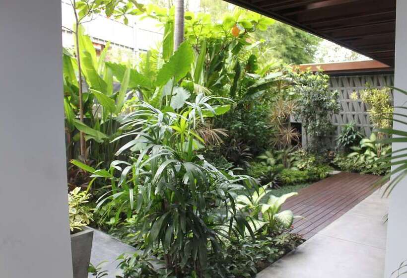 Fotos del hotel The Kemilau Hotel & Villa Canggu:  2