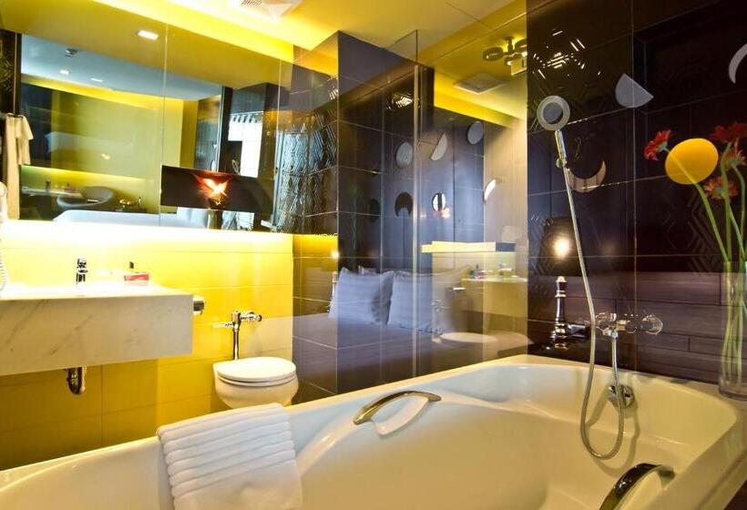 Fotos del hotel Tsix5 Quarter:  11