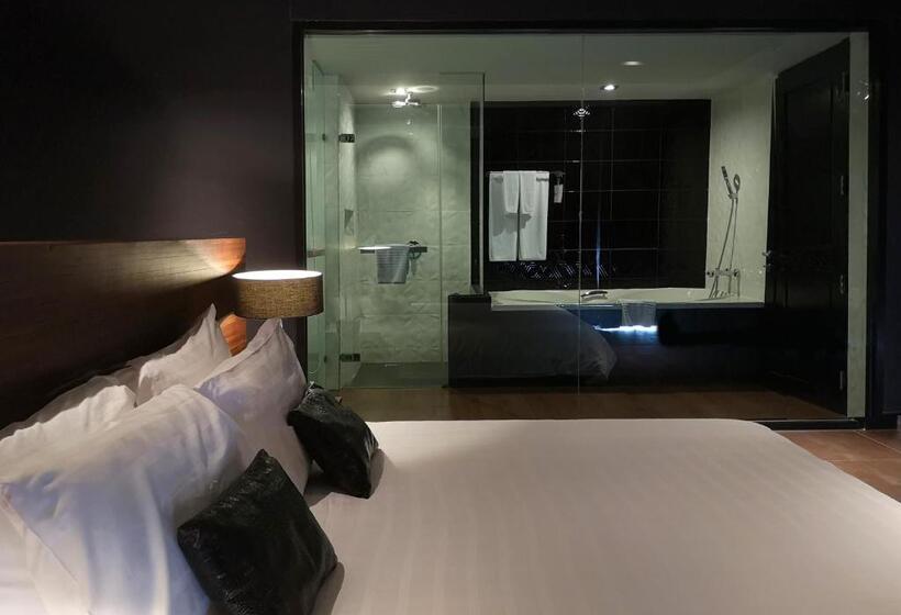 Fotos del hotel Tsix5 Quarter:  9