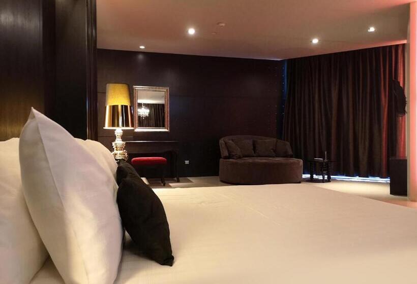 Fotos del hotel Tsix5 Quarter:  15