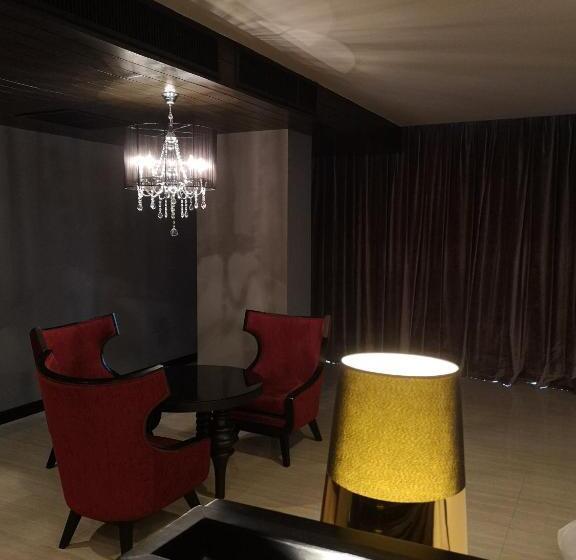 Fotos del hotel Tsix5 Quarter:  12