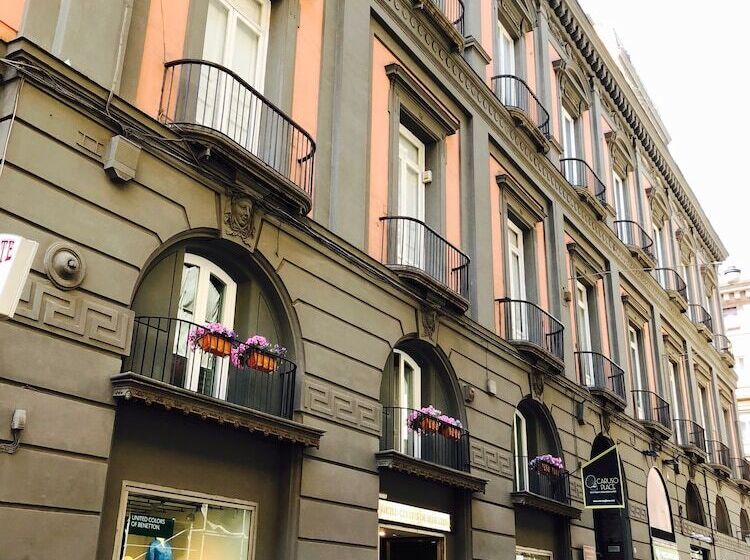 Fotos del hotel Caruso Place Boutique & Wellness Suites:  10