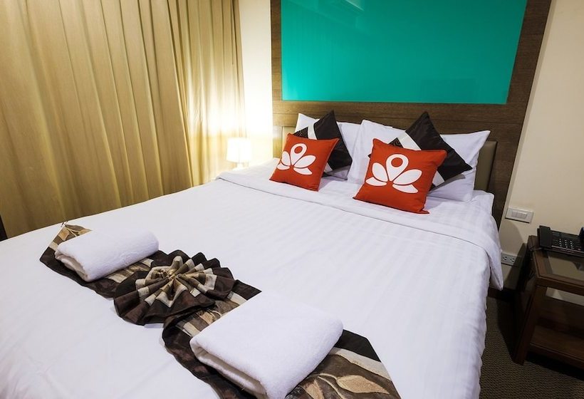 Zen Rooms Silom 12