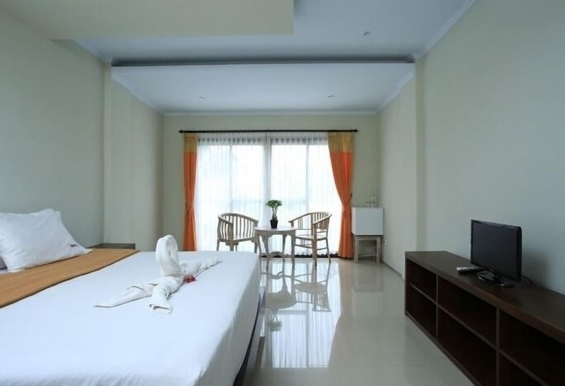 Fotos del hotel Reddoorz @ Padma Utara:  11